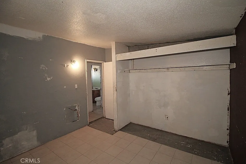1429 Mesa, Barstow, California 92311 home-pic-14