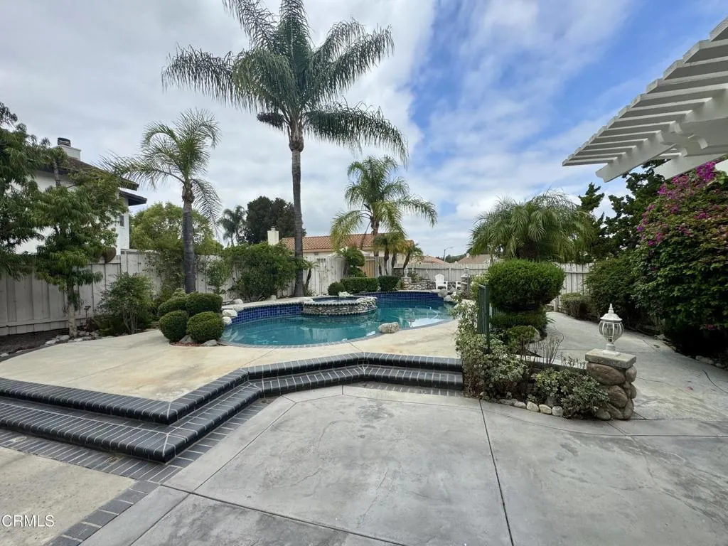 71 Del Ray Circle, Thousand Oaks, California 91362 home-pic-22