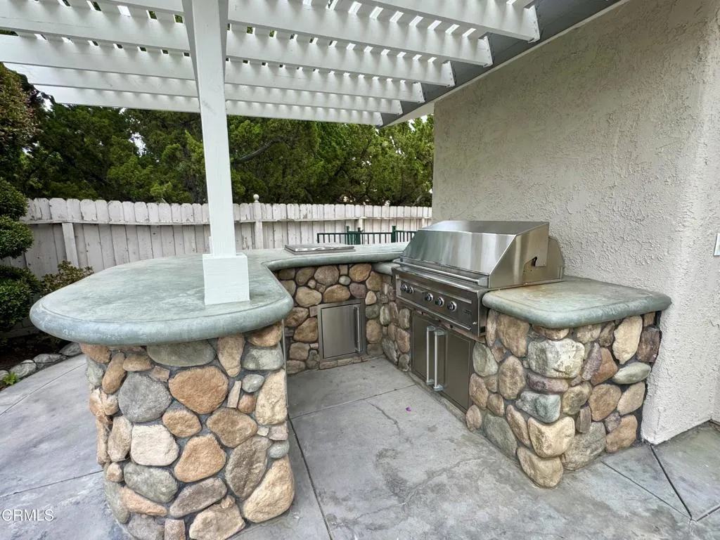 71 Del Ray Circle, Thousand Oaks, California 91362 home-pic-24