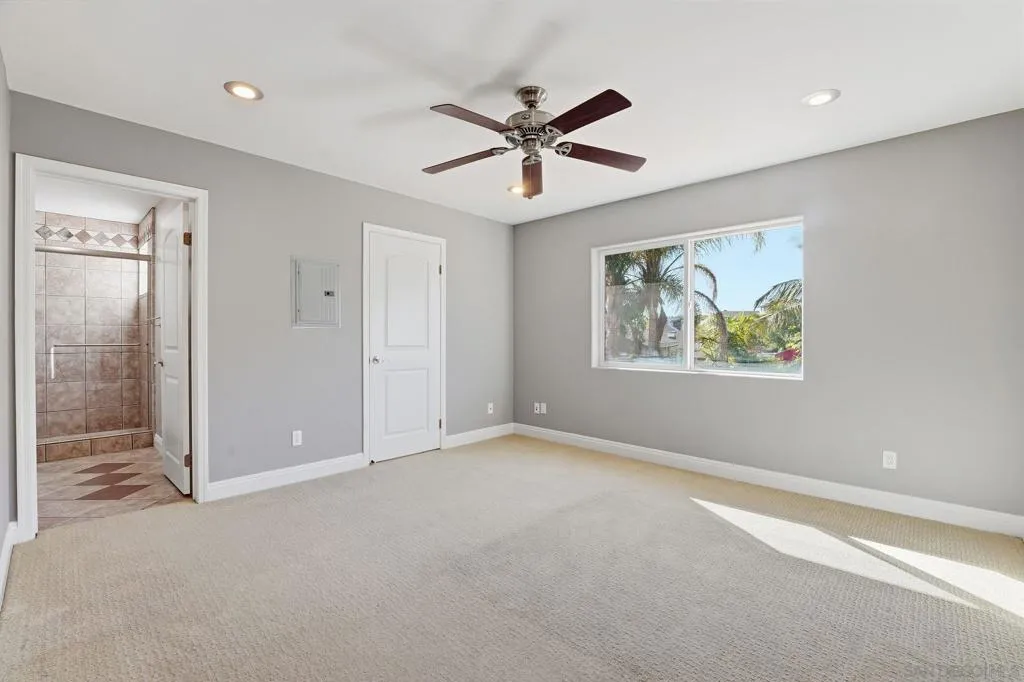 11479 Duenda Rd, San Diego, California 92127 home-pic-36