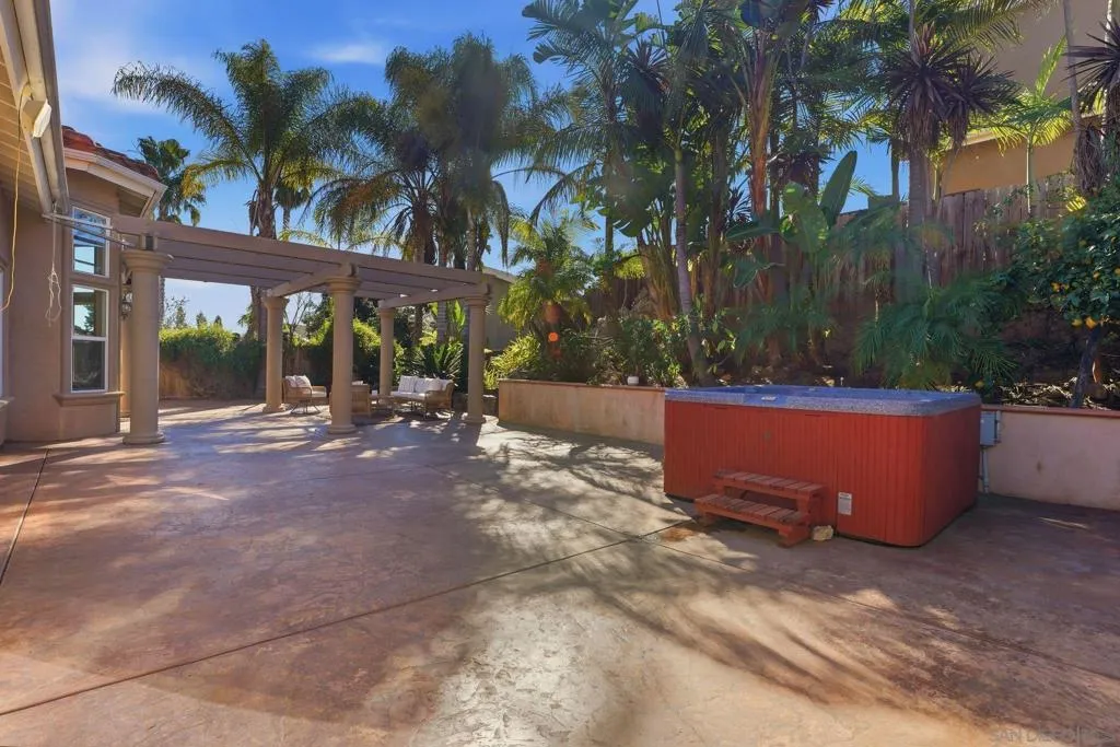 11479 Duenda Rd, San Diego, California 92127 home-pic-45