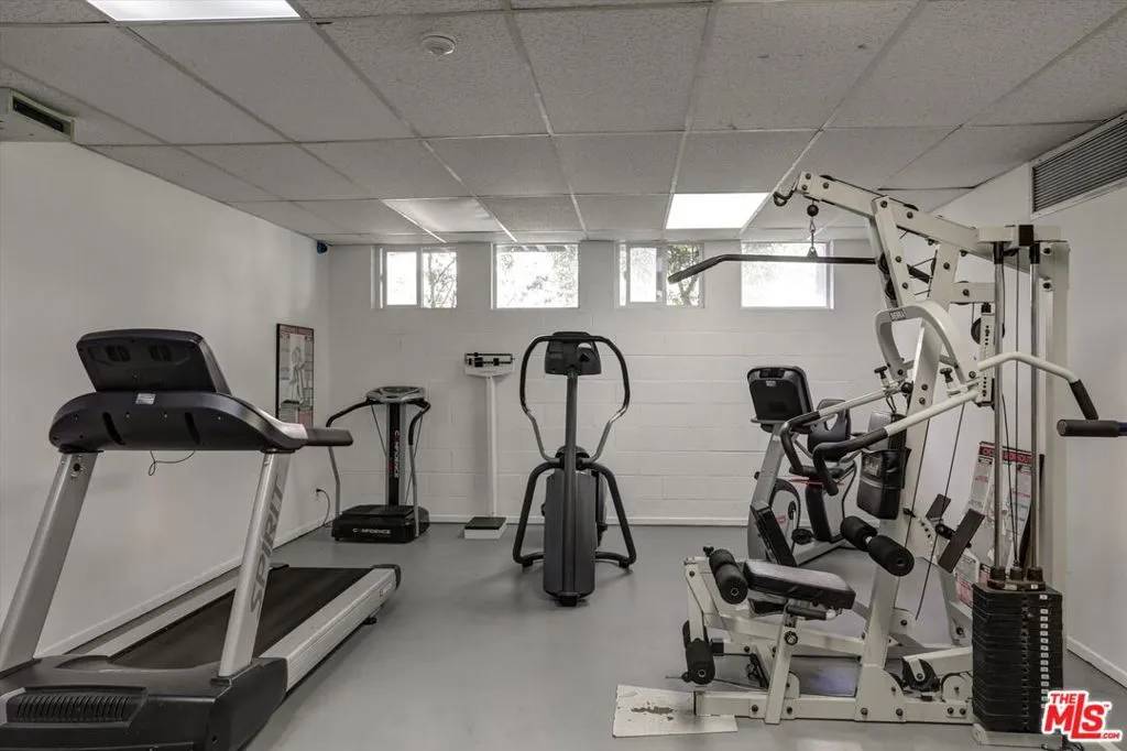 4845 Maytime Lane, Culver City, California 90230 home-pic-40