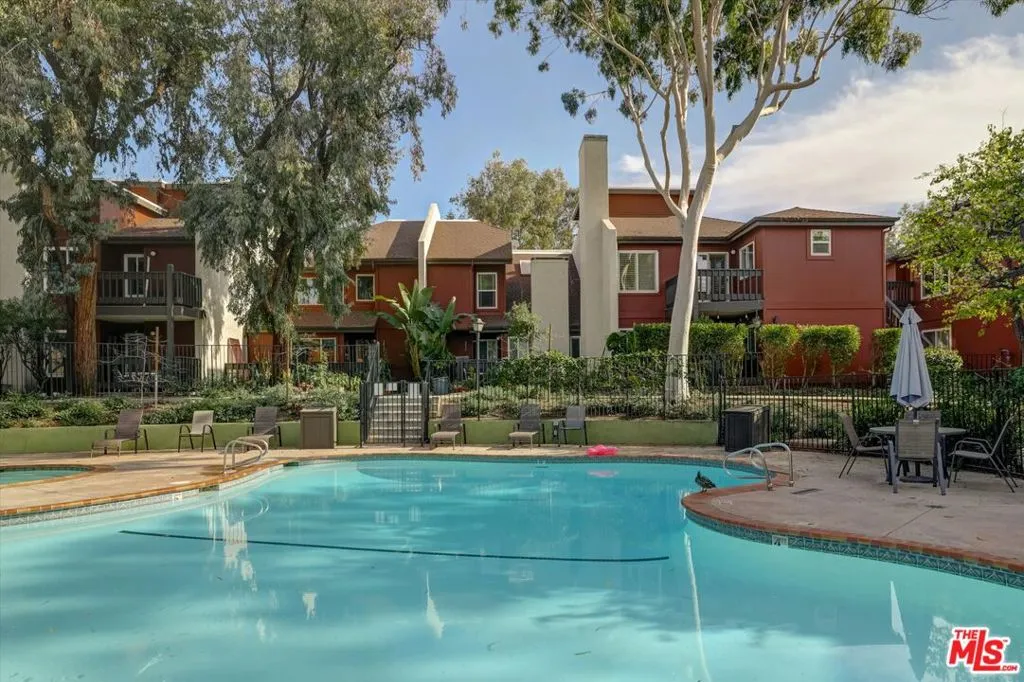 4845 Maytime Lane, Culver City, California 90230 home-pic-25