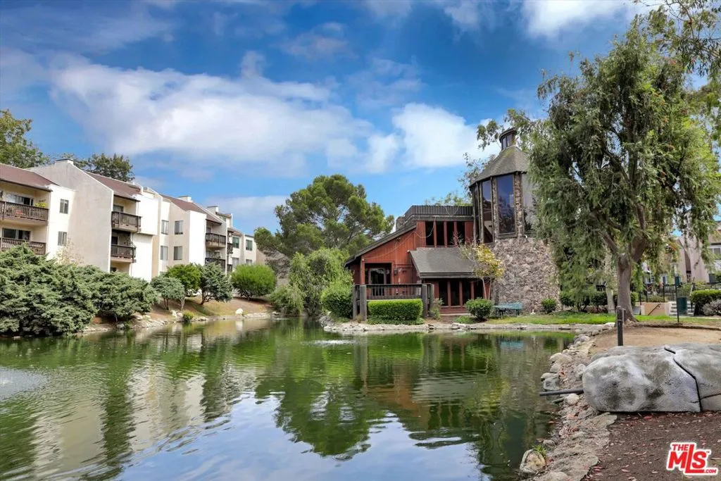 4845 Maytime Lane, Culver City, California 90230 home-pic-19