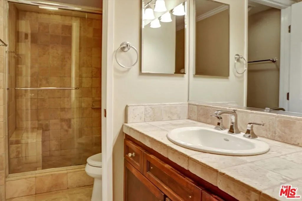4845 Maytime Lane, Culver City, California 90230 home-pic-18