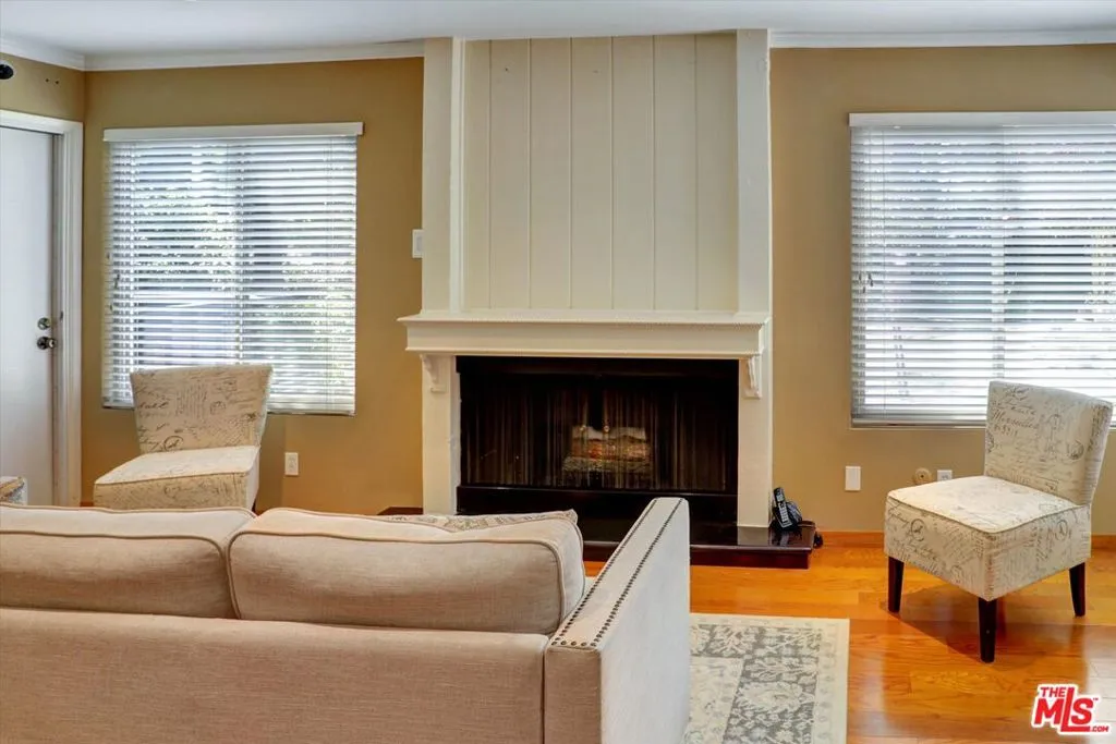 4845 Maytime Lane, Culver City, California 90230 home-pic-4