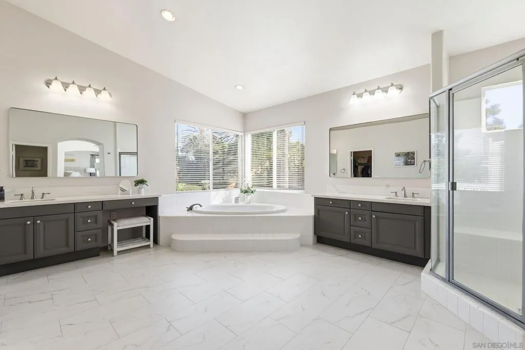 13367 Wyngate Point, San Diego, California 92130 home-pic-48