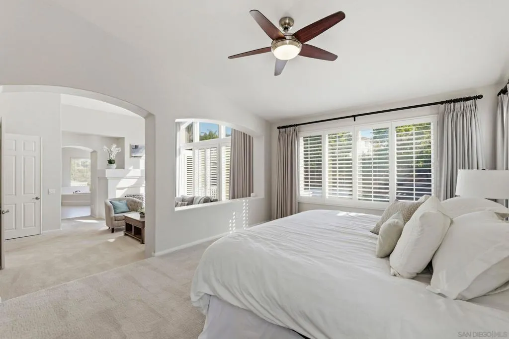 13367 Wyngate Point, San Diego, California 92130 home-pic-44