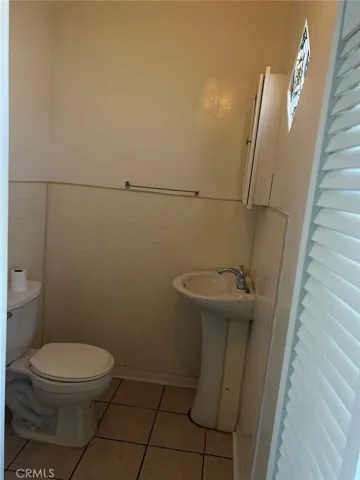140 W Midway Manor, Anaheim, California 92805