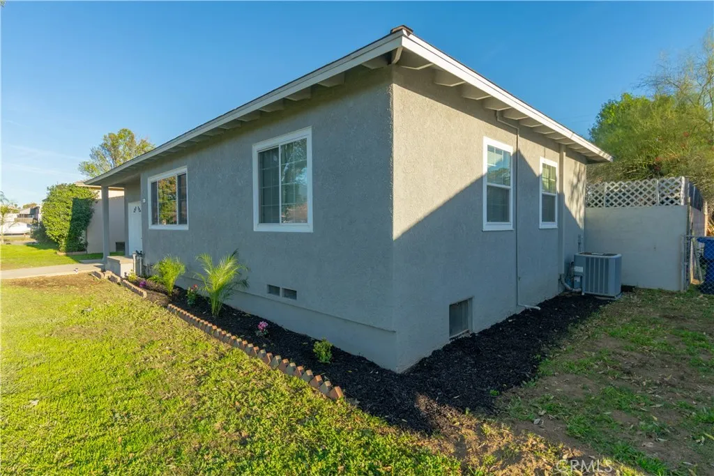7796 Sycamore, Riverside, California 92504 home-pic-25