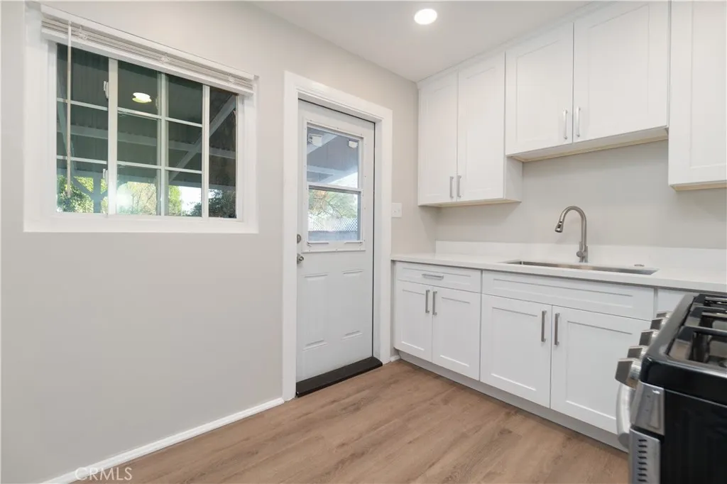 7796 Sycamore, Riverside, California 92504 home-pic-10