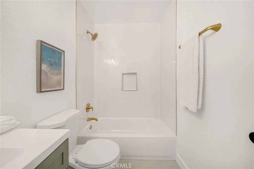 1030 La Casa, La Habra, California 90631 home-pic-17