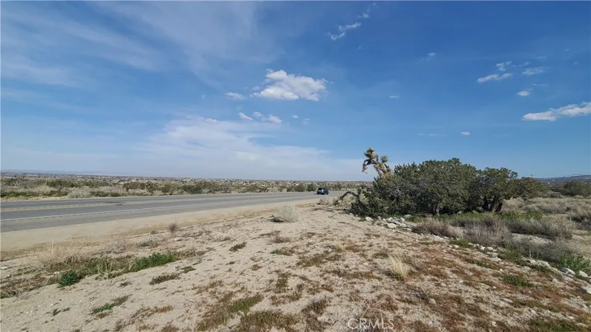 0 Antelope Hwy (138) & West Street, Llano, California 93544