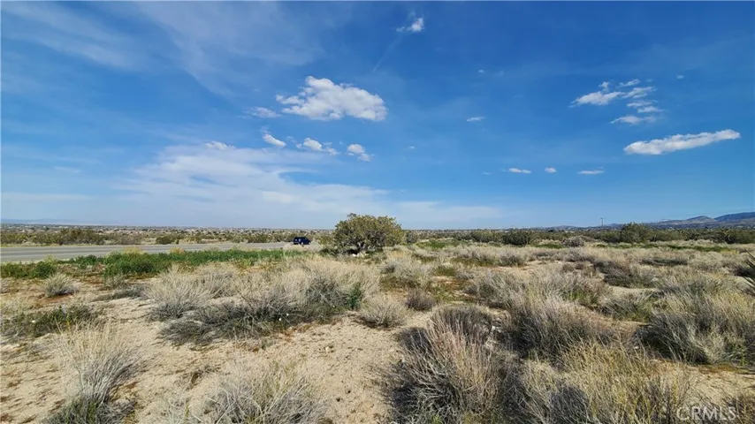 0 Antelope Hwy (138) & West Street, Llano, California 93544