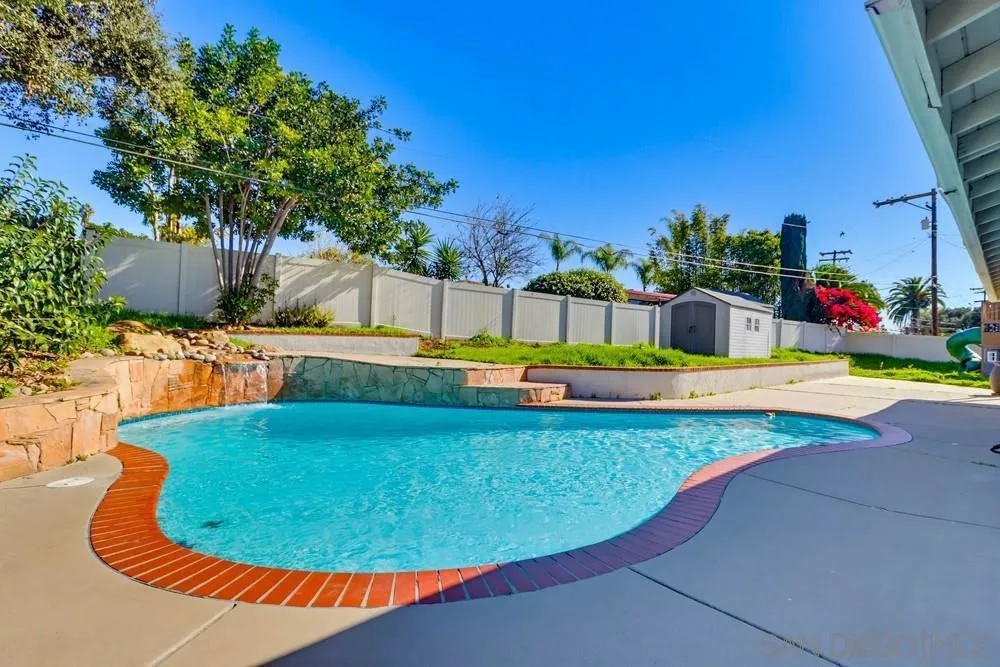 1421 Teton Dr, El Cajon, California 92021 home-pic-37