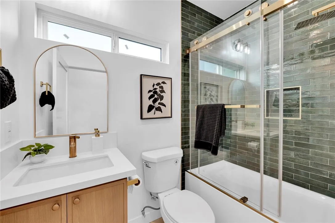 5160 Oakland, Los Angeles, California 90032 home-pic-30