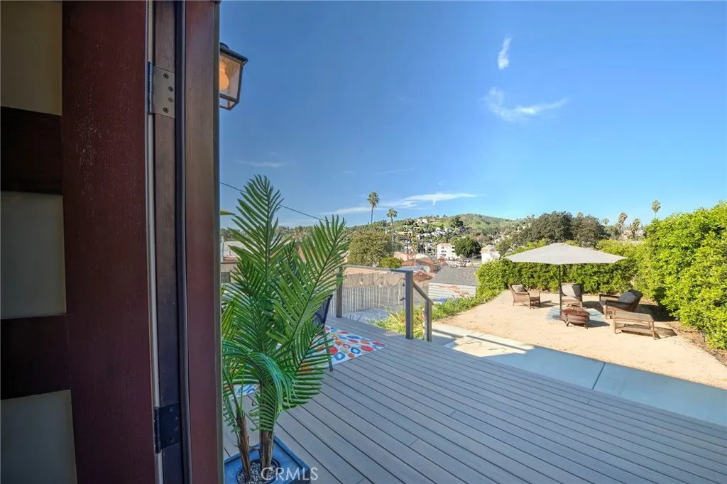 5160 Oakland, Los Angeles, California 90032 home-pic-38