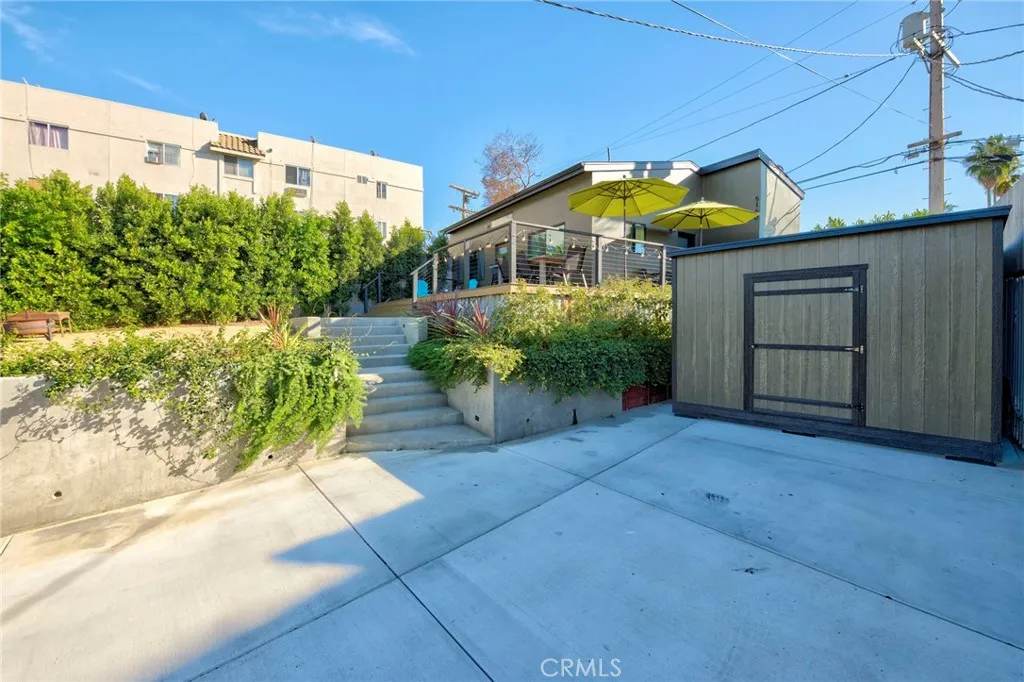 5160 Oakland, Los Angeles, California 90032 home-pic-3