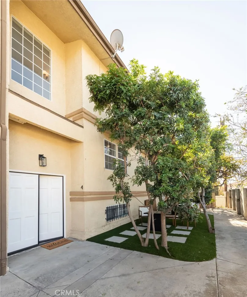 1044 252nd 4, Harbor City, California 90710 home-pic-2