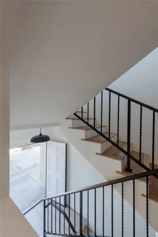 Another pic of stairway