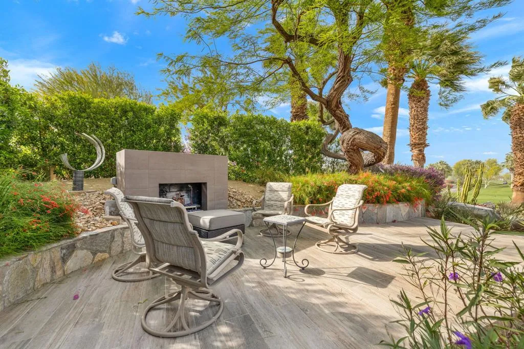 688 Mission Creek Drive, Palm Desert, California 92211 home-pic-38