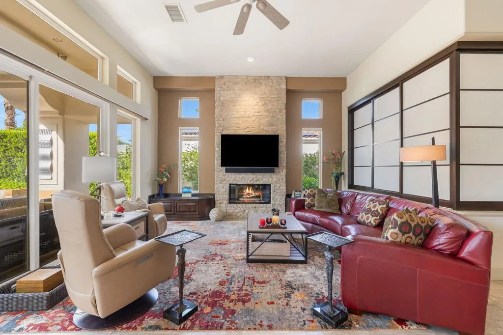 688 Mission Creek Drive, Palm Desert, California 92211 home-pic-11