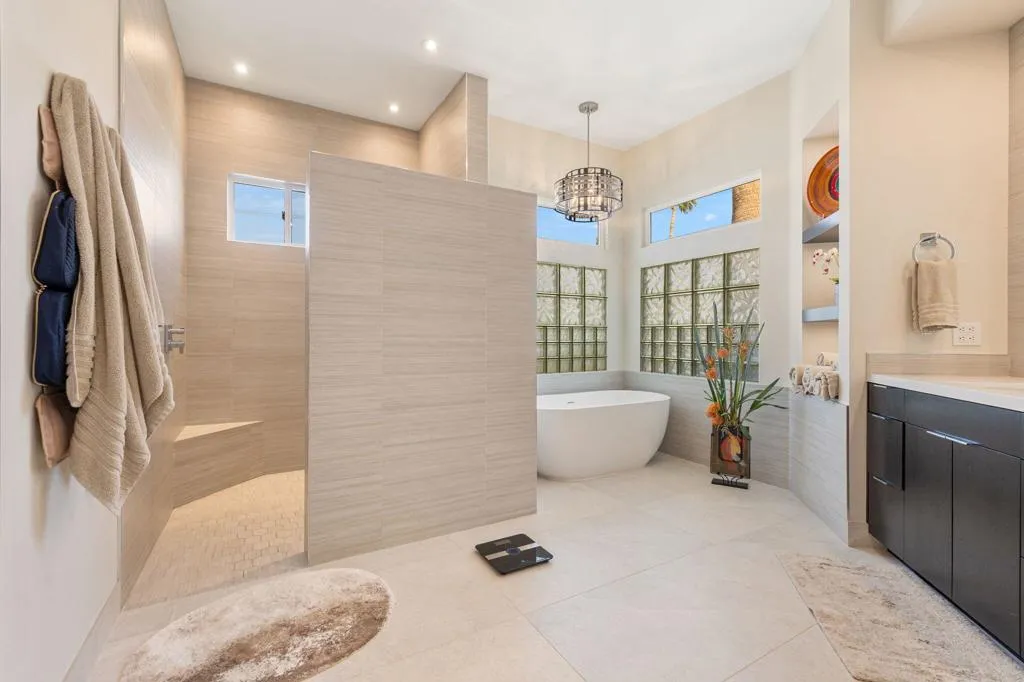 688 Mission Creek Drive, Palm Desert, California 92211 home-pic-23