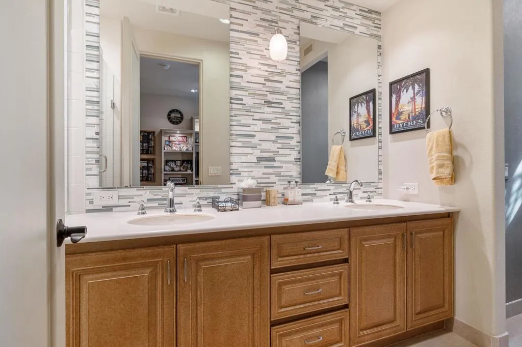 688 Mission Creek Drive, Palm Desert, California 92211 home-pic-29