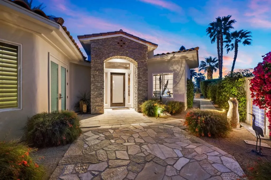 688 Mission Creek Drive, Palm Desert, California 92211 home-pic-9