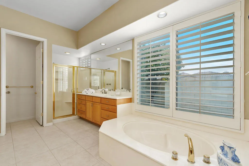 2 Othello Court, Rancho Mirage, California 92270 home-pic-30