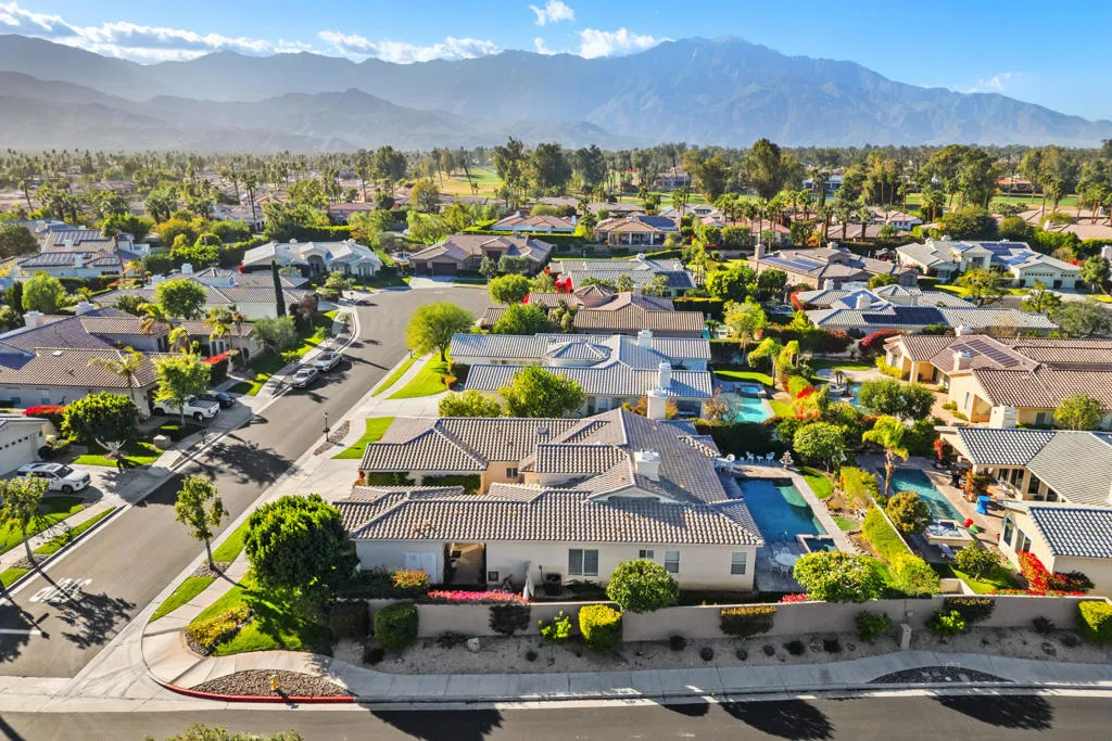 2 Othello Court, Rancho Mirage, California 92270 home-pic-3