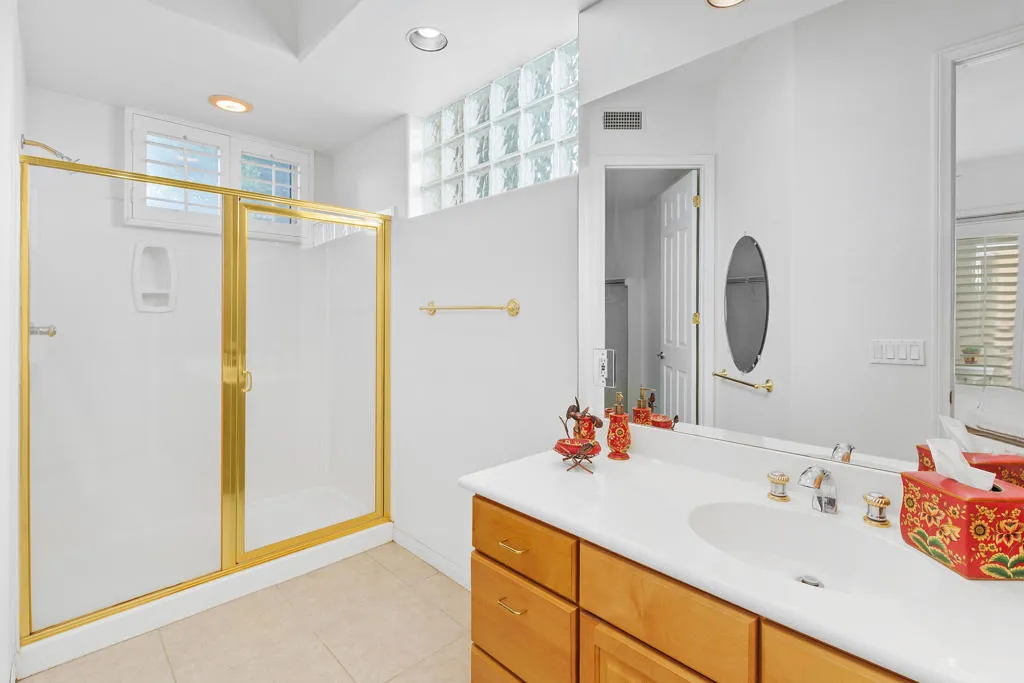 2 Othello Court, Rancho Mirage, California 92270 home-pic-39