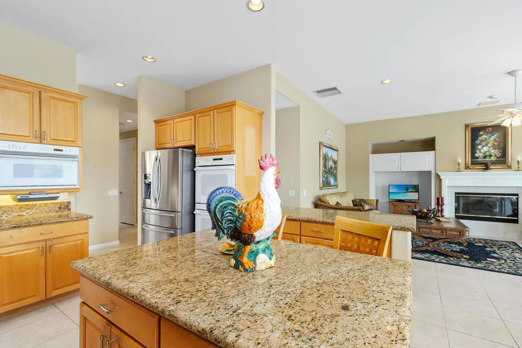 2 Othello Court, Rancho Mirage, California 92270 home-pic-17