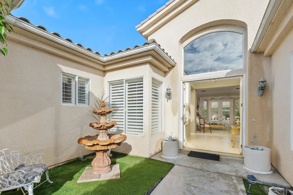 2 Othello Court, Rancho Mirage, California 92270 home-pic-6