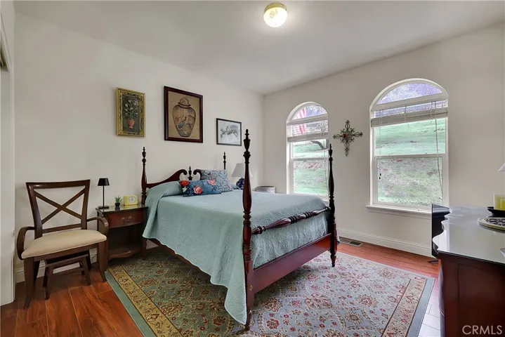 Guest Bedroom #1
