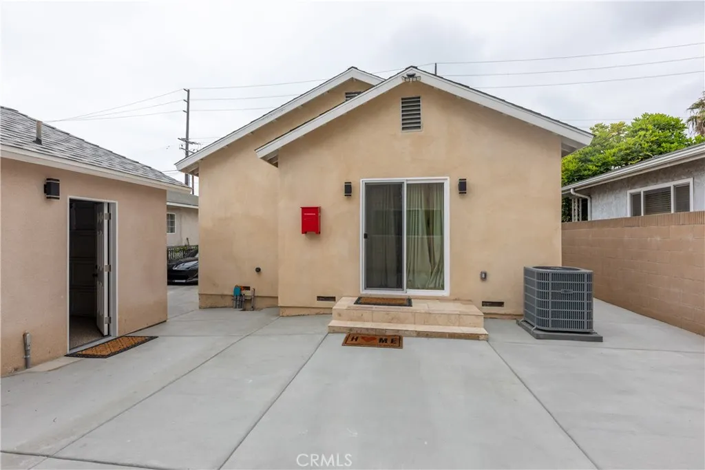 1344 Ximeno, Long Beach, California 90804 home-pic-21