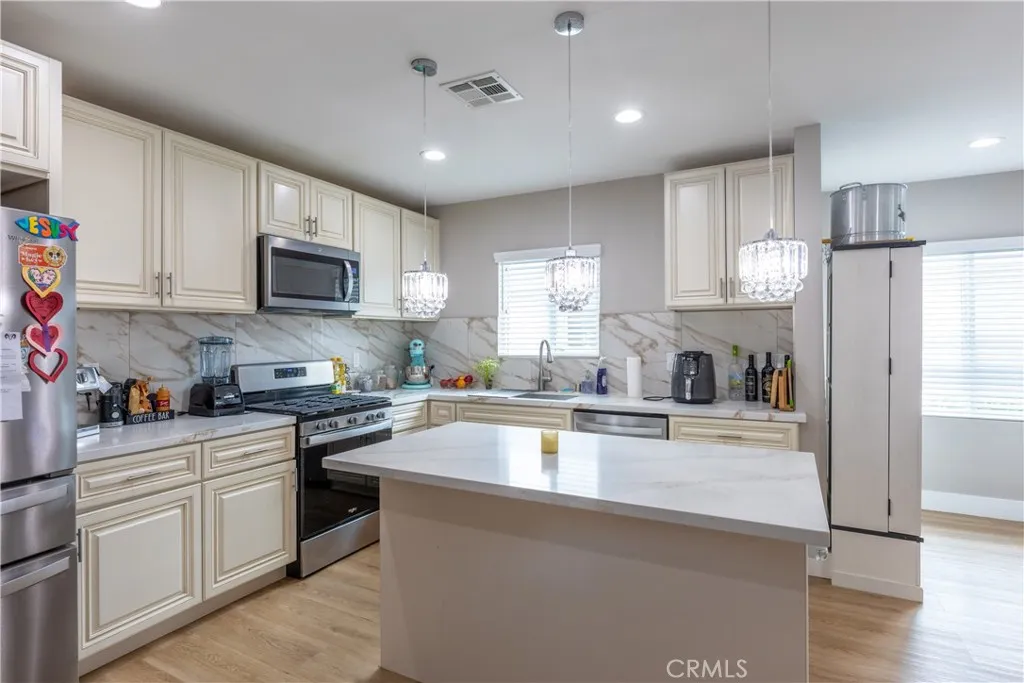 1344 Ximeno, Long Beach, California 90804 home-pic-10