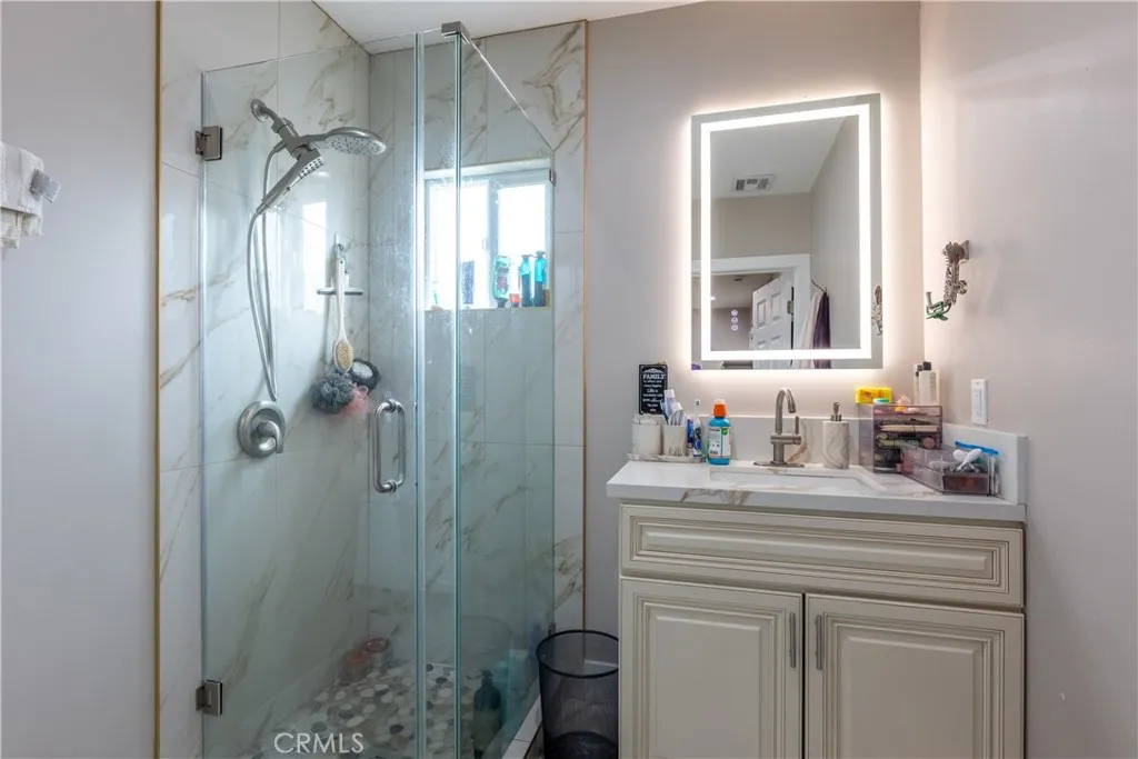 1344 Ximeno, Long Beach, California 90804 home-pic-17