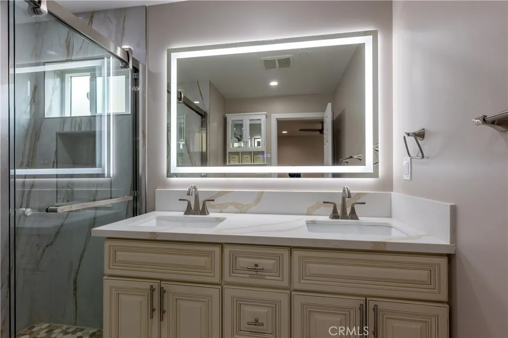 1344 Ximeno, Long Beach, California 90804 home-pic-46