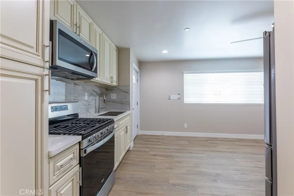 1344 Ximeno, Long Beach, California 90804 home-pic-34
