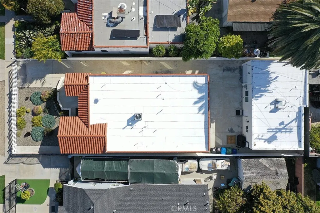 2131 2133 S Cloverdale, Los Angeles, California 90016 home-pic-13