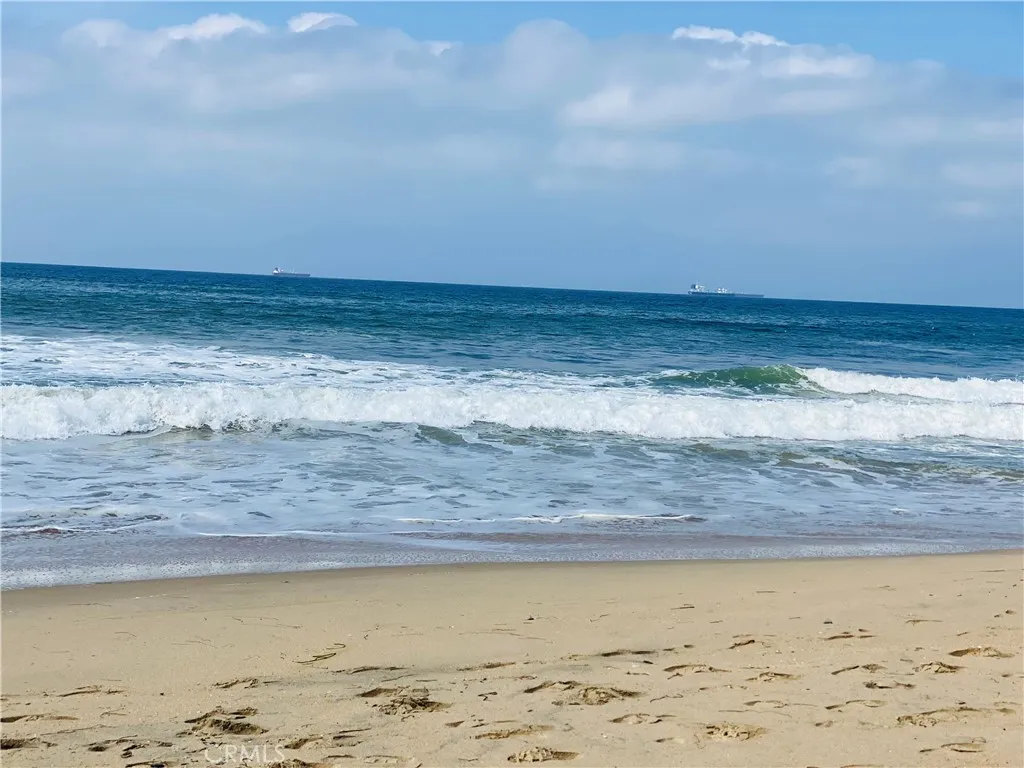 816 11th, Huntington Beach, California 92648 home-pic-34