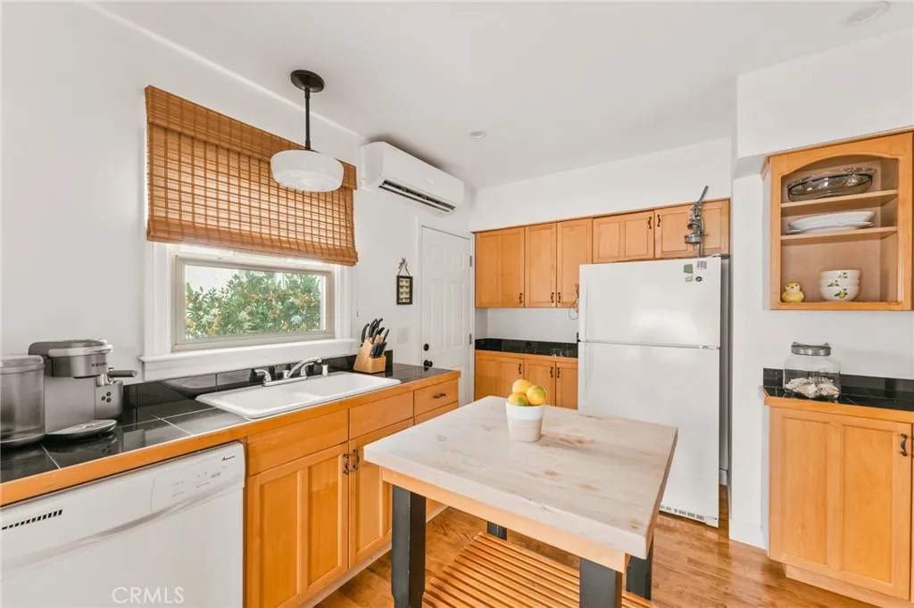 816 11th, Huntington Beach, California 92648 home-pic-15