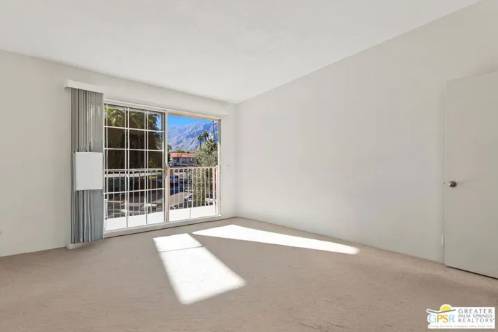 2001 E Camino Parocela B8, Palm Springs, California 92264