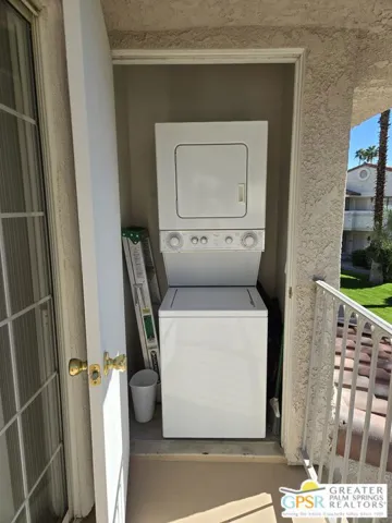 2001 E Camino Parocela B8, Palm Springs, California 92264