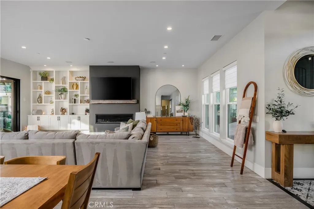 2318 Vista Grande, Vista, California 92084 home-pic-12