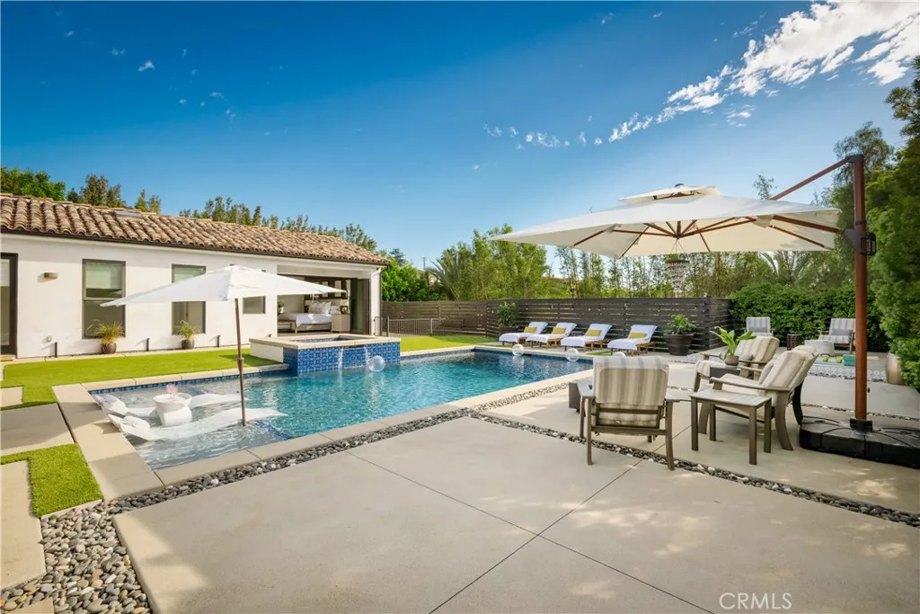 2318 Vista Grande, Vista, California 92084 home-pic-21