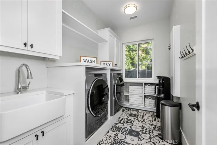 2318 Vista Grande, Vista, California 92084