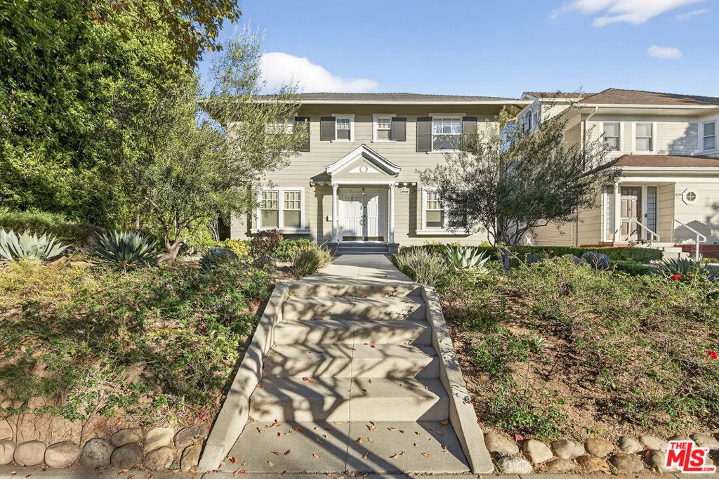 416 S Van Ness Avenue, Los Angeles, California 90020 home-pic-2