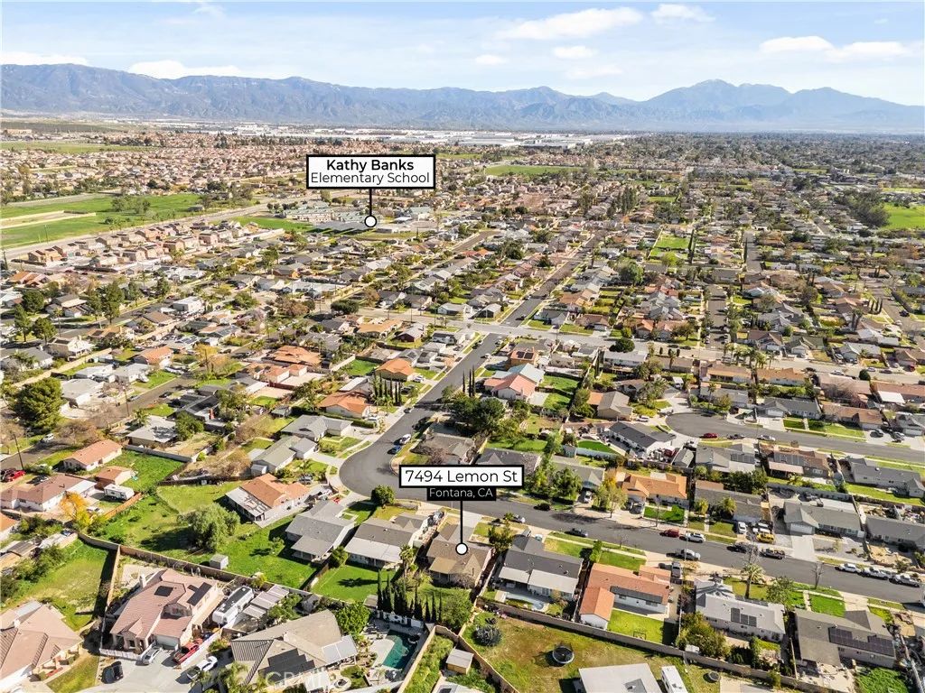 7494 Lemon Street, Fontana, California 92336 home-pic-18